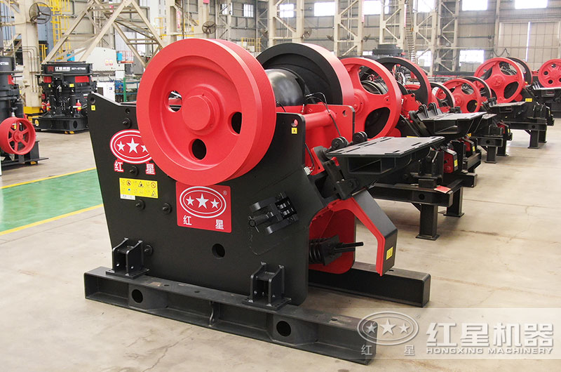 颚式石英砂破碎机图片 颚式石英砂破碎机图片