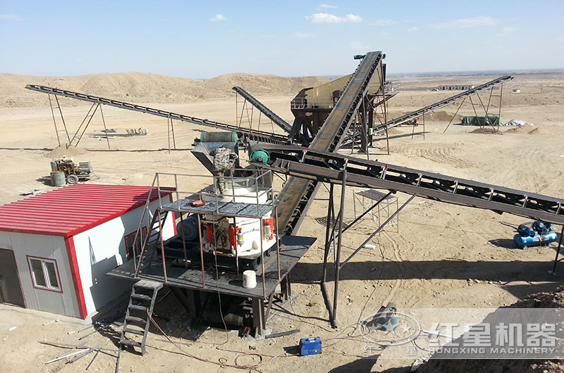 时产100吨石料的圆锥破生产现场 时产100吨石料的圆锥破生产现场